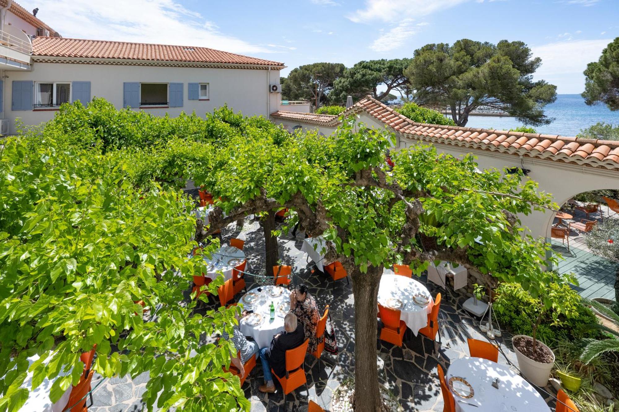 Hotel Le Provencal Logishotels Les Issambres Luaran gambar