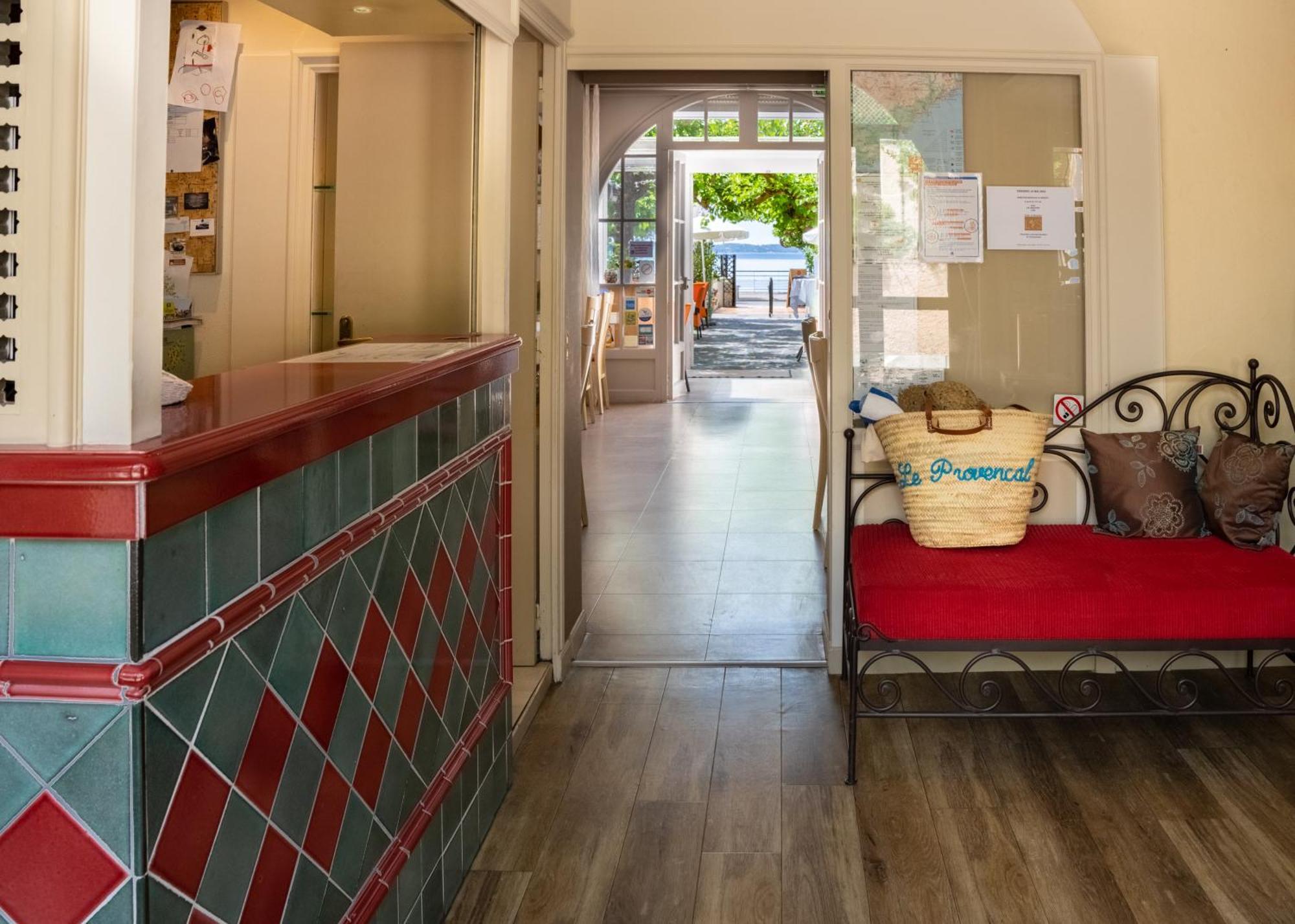 Hotel Le Provencal Logishotels Les Issambres Luaran gambar
