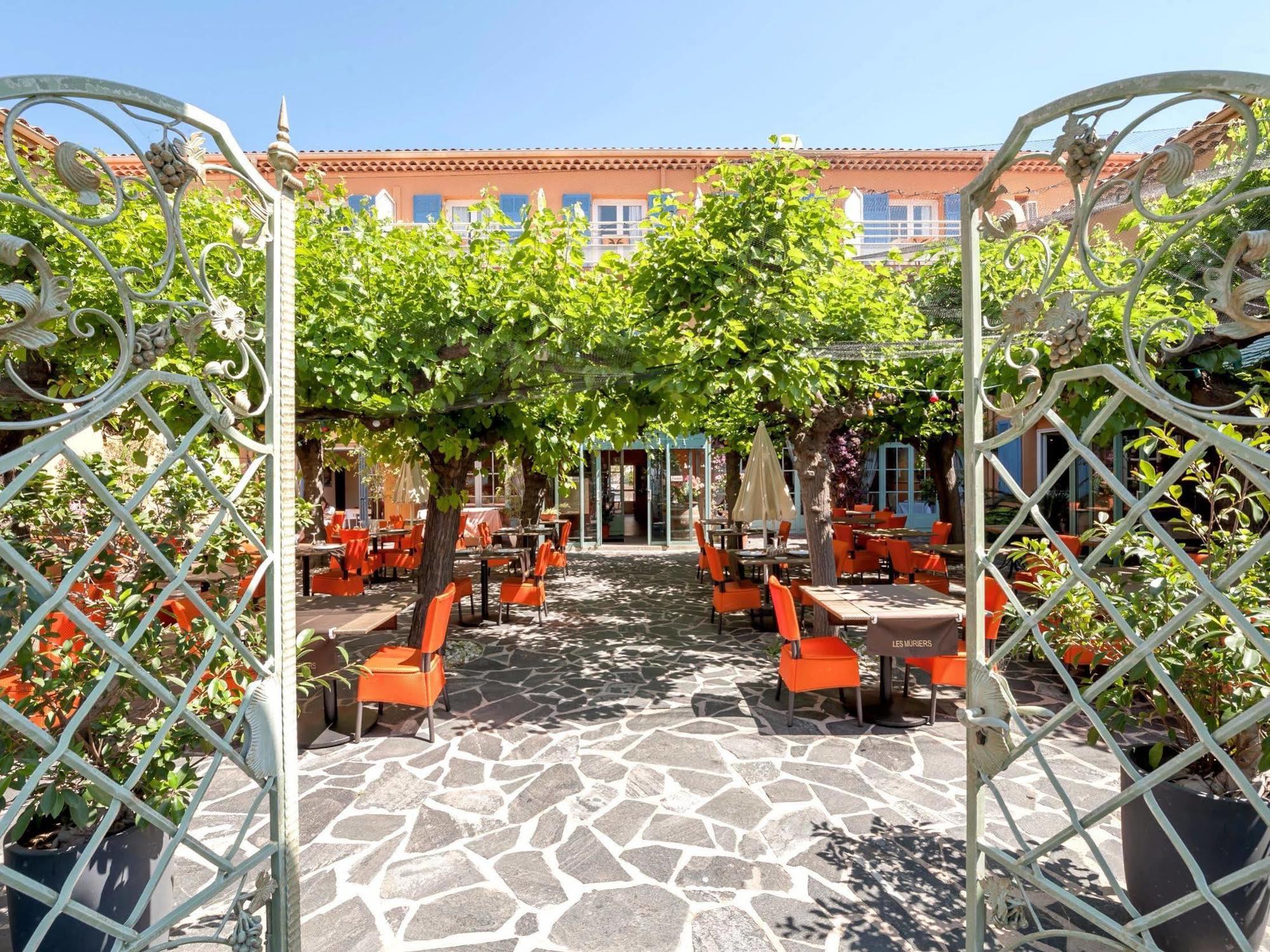 Hotel Le Provencal Logishotels Les Issambres Luaran gambar