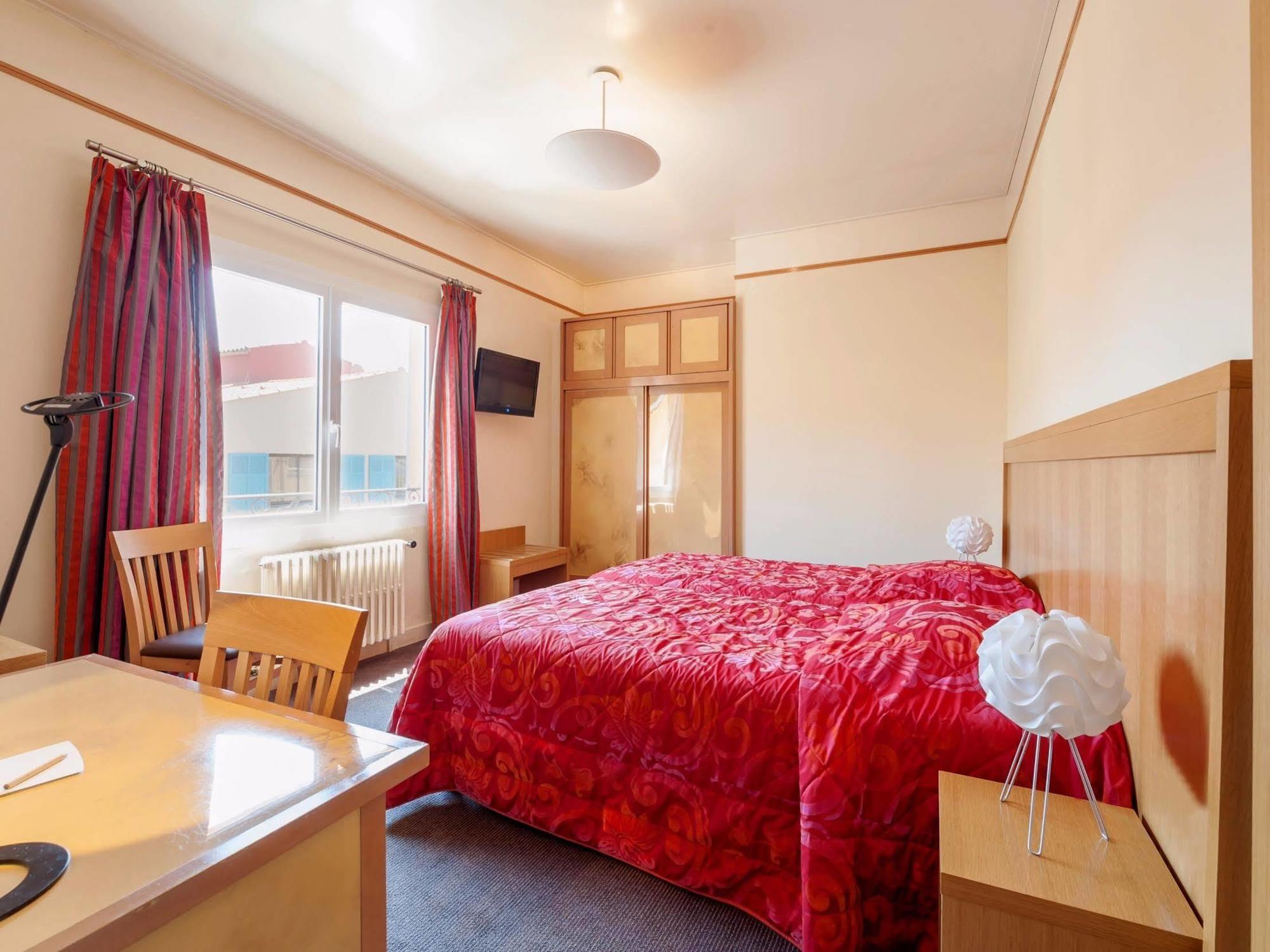 Hotel Le Provencal Logishotels Les Issambres Luaran gambar