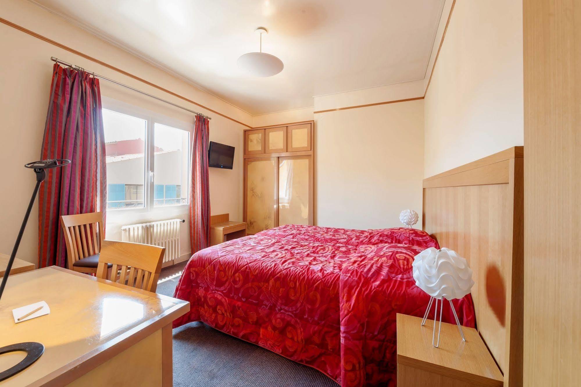 Hotel Le Provencal Logishotels Les Issambres Luaran gambar