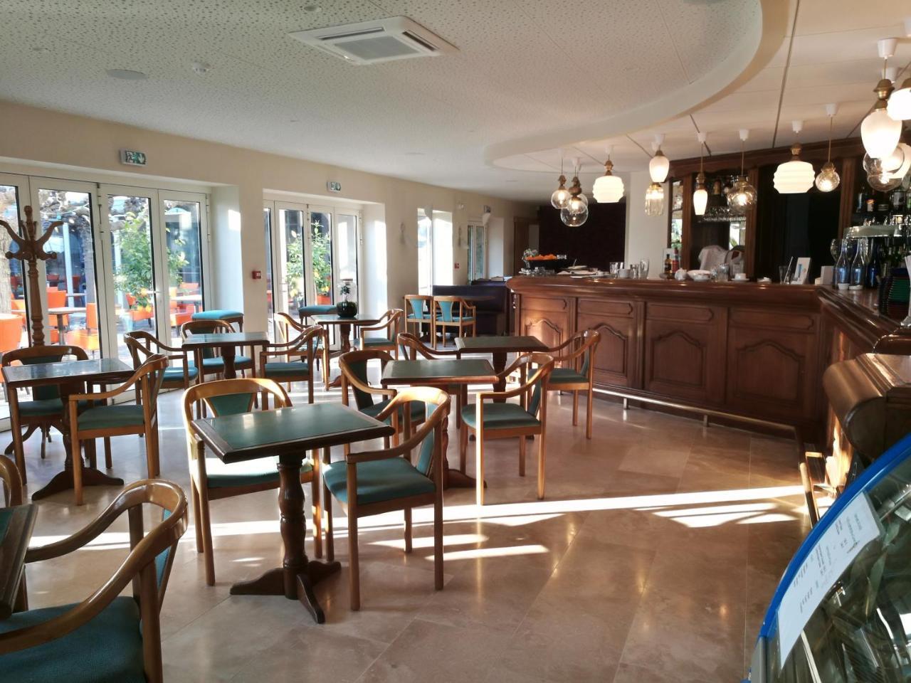 Hotel Le Provencal Logishotels Les Issambres Luaran gambar